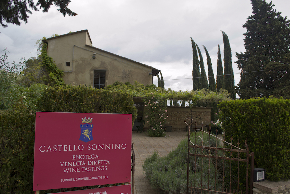 L'ingresso dell'Enoteca