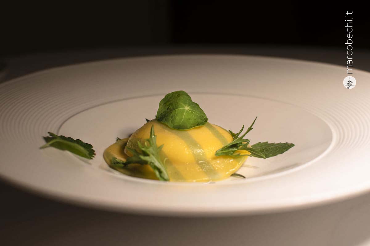 Raviolo stracchino e limone