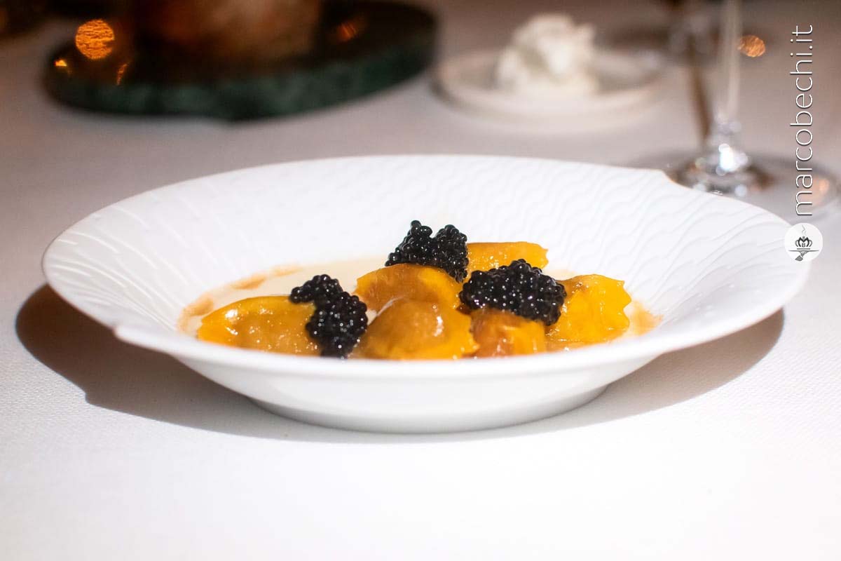 Agnolotti di faraona con caviale Calvisius